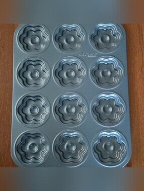 Cake Boss Devoted to Dessert Flower Mold Cookie Pan. Never used.